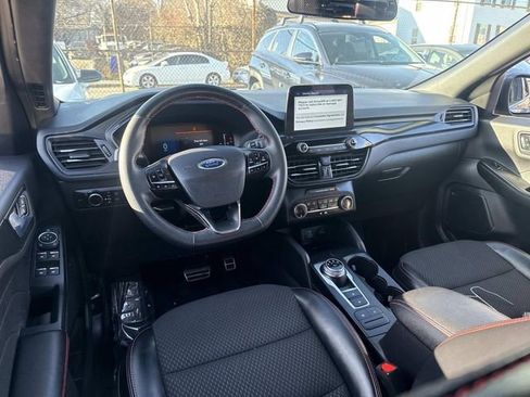 Used 2023 Ford Escape ST-Line image 15