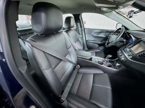 Used 2019 Chevrolet Impala LT image 28