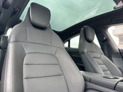 Certified 2021 Porsche Taycan 4S image 16