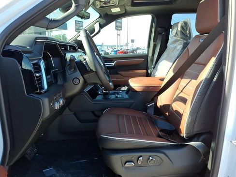 New 2026 GMC Sierra 1500 Denali Ultimate AWD/4WD image 12