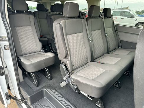 Used 2024 Ford Transit 350 XLT RWD image 22