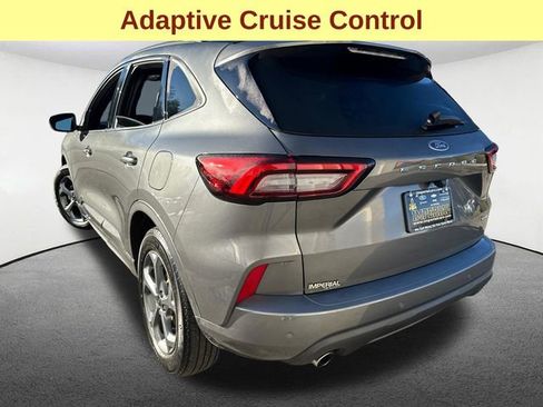 Used 2023 Ford Escape ST-Line w/ Tech Pack #1 AWD/4WD image 9