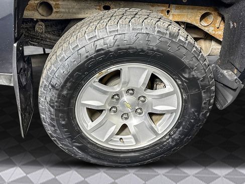 Used 2018 Chevrolet Silverado 1500 LT image 35
