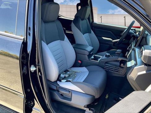 New 2025 Toyota Tacoma TRD Off-Road image 8