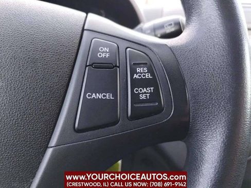 Used 2012 Hyundai Elantra GLS FWD image 21