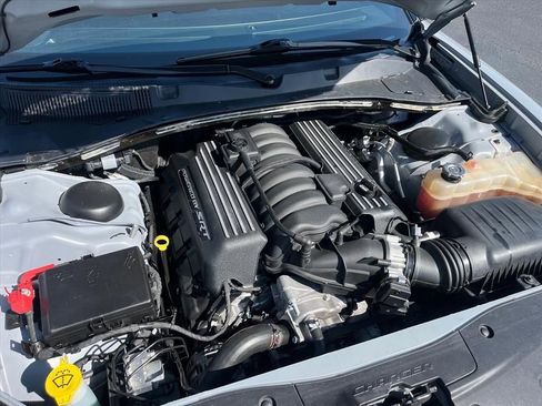 Used 2022 Dodge Charger Scat Pack RWD image 34