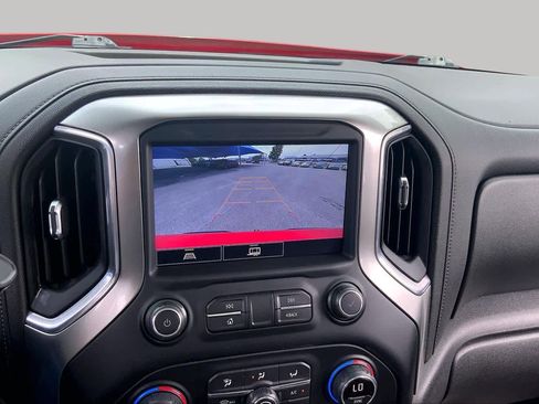 Used 2021 Chevrolet Silverado 1500 LT Trail Boss w/ Convenience Package II AWD/4WD image 26