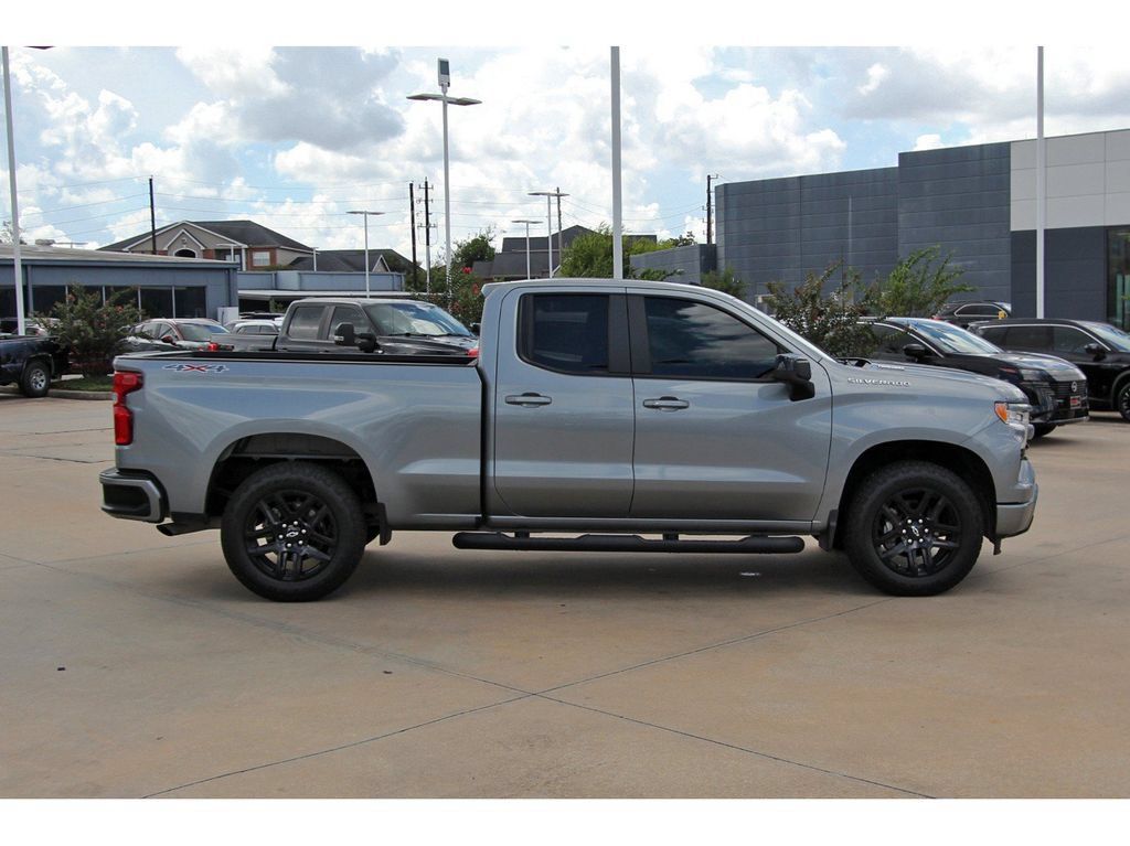 Used 2026 Chevrolet Silverado 1500 RST w/ RST Select Package AWD/4WD image 6