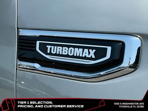 New 2026 GMC Sierra 1500 SLE AWD/4WD image 14