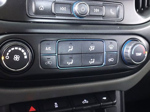 Used 2018 Chevrolet Colorado W/T w/ WT Convenience Package image 19