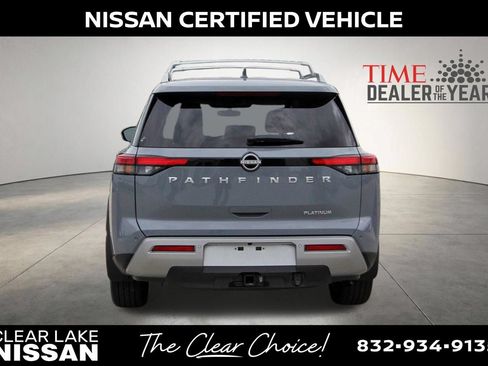 Certified 2025 Nissan Pathfinder Platinum w/ Cargo Package FWD image 7