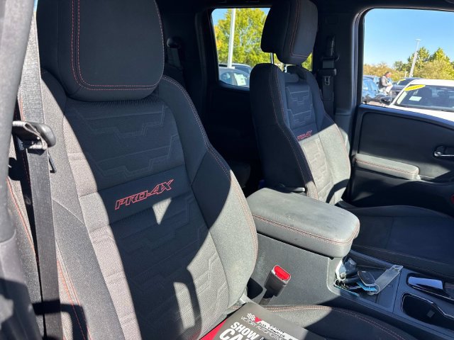 Used 2022 Nissan Frontier PRO-4X AWD/4WD image 24
