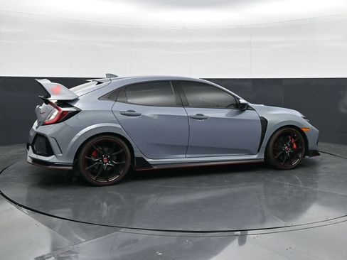 Used 2019 Honda Civic Type R image 9