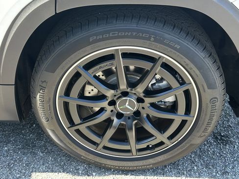 New 2025 Mercedes-Benz GLB 35 AMG 4MATIC image 23