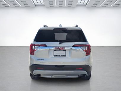 Used 2020 GMC Acadia SLE w/ Driver Convenience Package