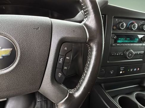 Used 2022 Chevrolet Express 2500 Work Van w/ Driver Convenience Package image 21