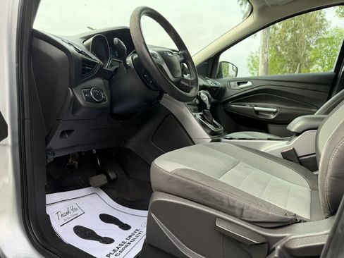 Used 2013 Ford Escape SE image 10
