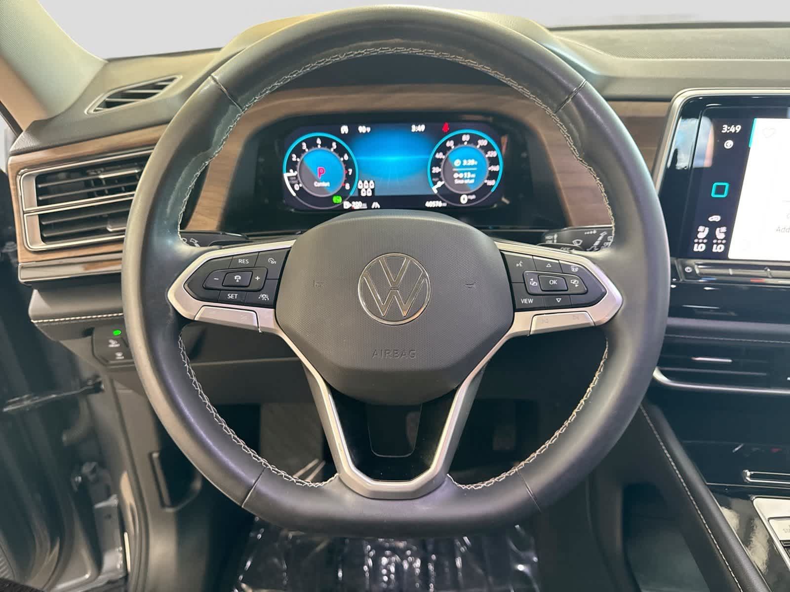Used 2024 Volkswagen Atlas SE FWD image 28