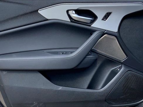 Used 2025 Acura TLX w/ Technology Package image 21