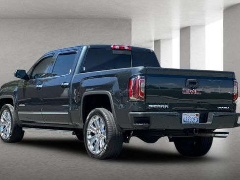 Used 2018 GMC Sierra 1500 Denali w/ Denali Ultimate Package AWD/4WD image 6