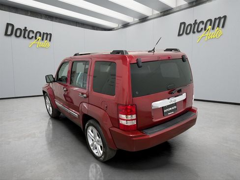 Used 2012 Jeep Liberty Limited Jet image 5