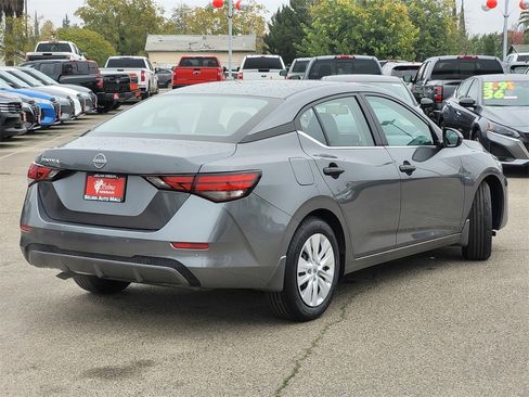 New 2025 Nissan Sentra S image 4