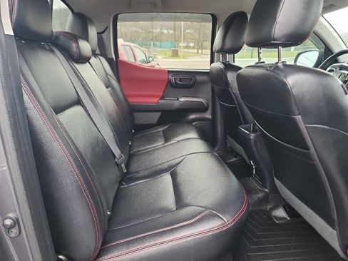 Used 2021 Toyota Tacoma SR5 image 19