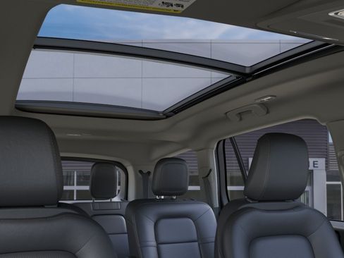 New 2026 Lincoln Aviator AWD image 22
