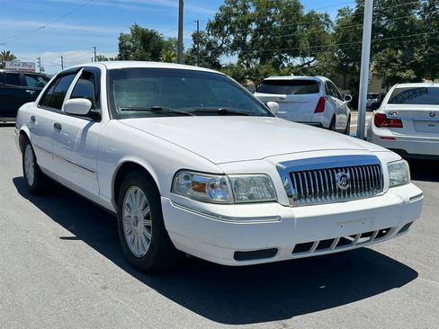 Used 2011 Mercury Grand Marquis LS RWD image 5
