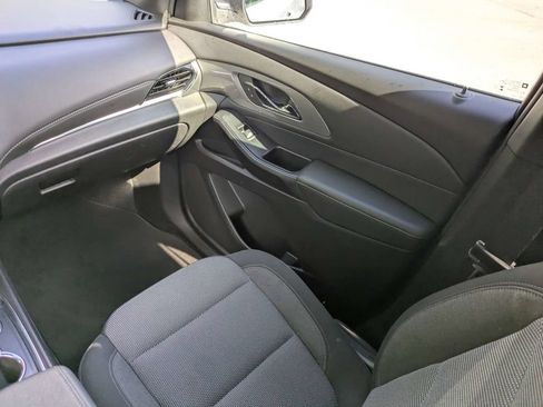 Used 2023 Chevrolet Traverse LT AWD/4WD image 18