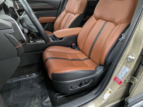 Certified 2024 MAZDA CX-50 Meridian Edition w/ Weather Package image 10