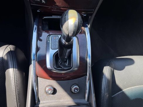 Used 2012 INFINITI G37 Journey w/ Premium Pkg RWD image 17