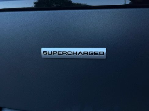 Used 2018 Land Rover Range Rover Supercharged AWD/4WD image 24