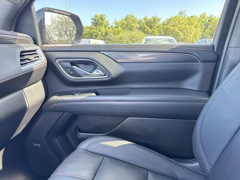 Used 2022 Chevrolet Tahoe RST w/ Luxury Package image 23