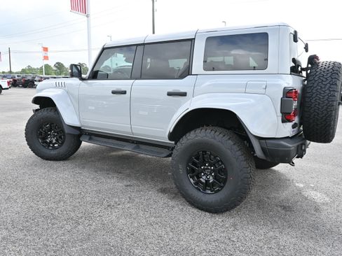 New 2026 Ford Bronco Raptor AWD/4WD image 8