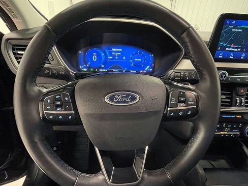 Used 2022 Ford Escape SEL w/ Technology Package image 34