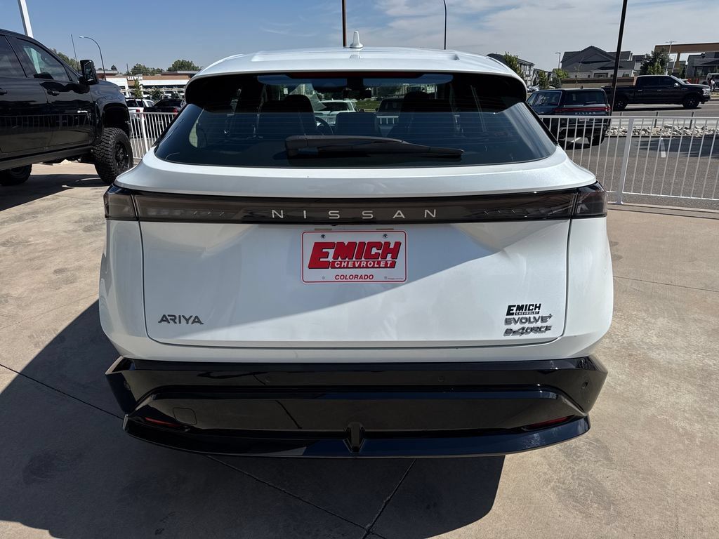 Used 2024 Nissan Ariya AWD image 4