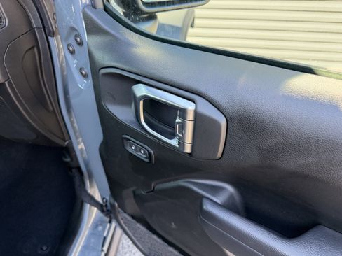 Used 2025 Jeep Wrangler Unlimited Sport S 4xe image 27