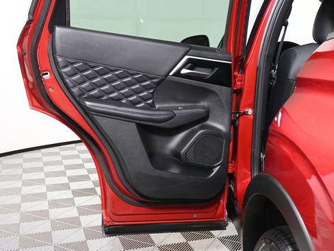 Used 2022 Mitsubishi Outlander SEL image 33