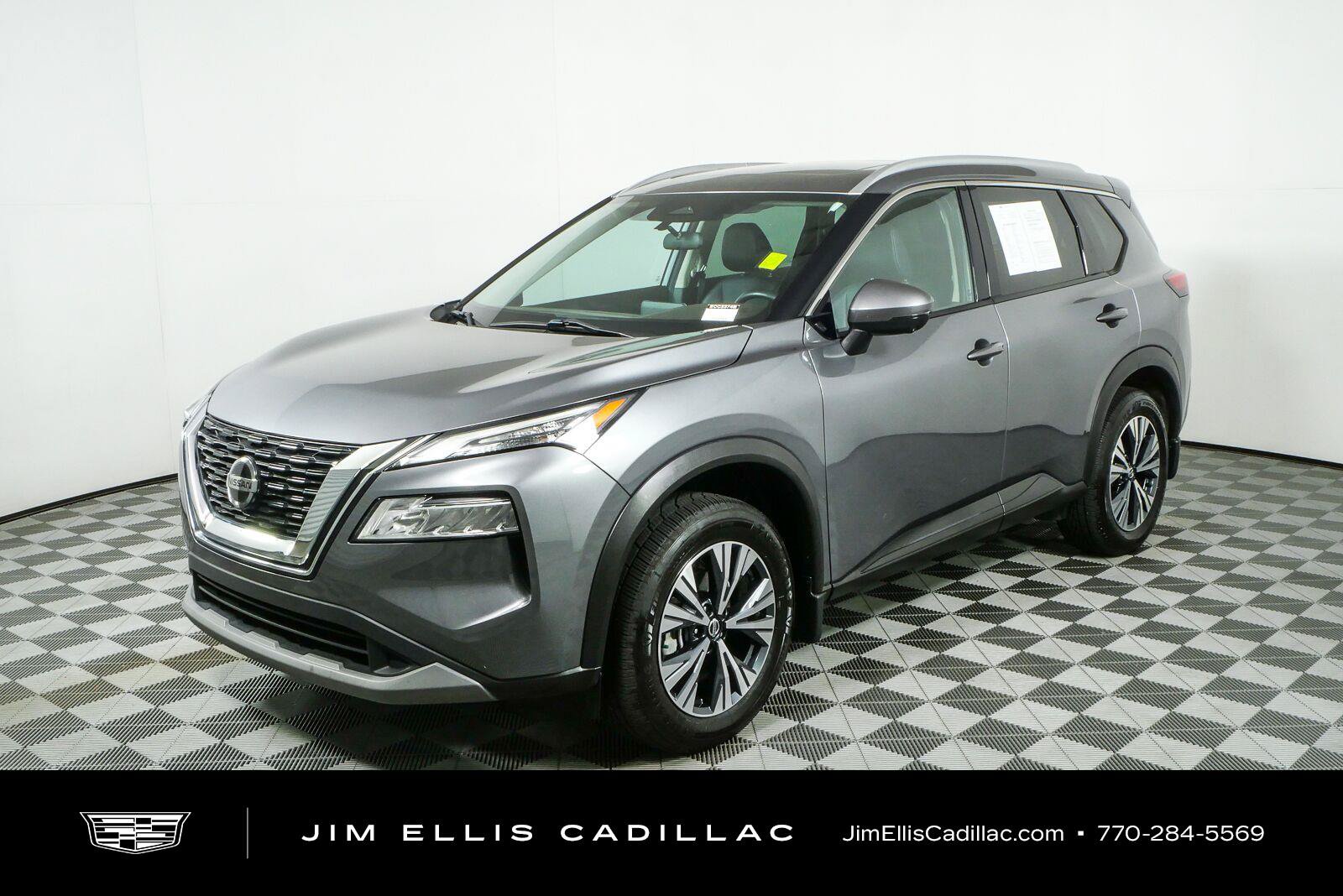 Used 2021 Nissan Rogue SV w/ Premium Package FWD image 34