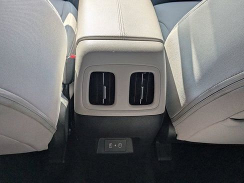 Used 2025 Hyundai Tucson SEL image 16