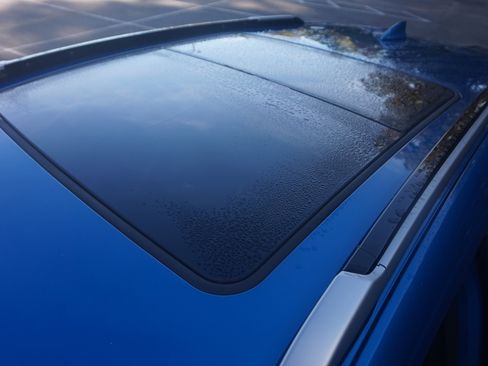 Used 2022 Chevrolet Bolt EUV Premier w/ Launch Edition image 14