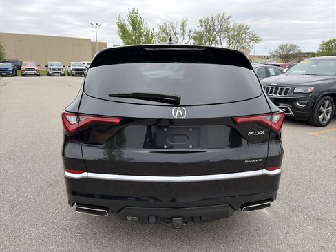 Used 2022 Acura MDX SH-AWD w/ Technology Package image 6