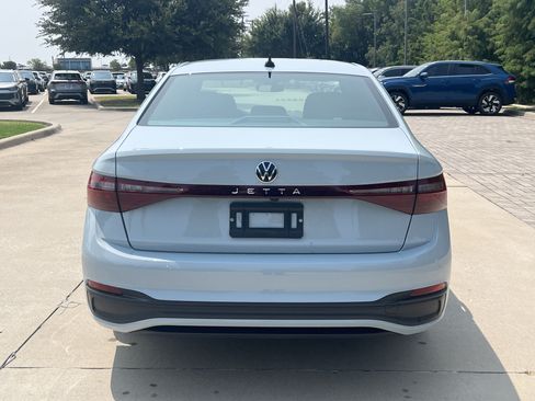 Certified 2026 Volkswagen Jetta Sport FWD image 8
