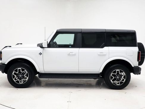 Used 2025 Ford Bronco Outer Banks image 5