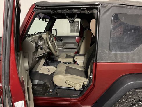 Used 2010 Jeep Wrangler Sport AWD/4WD image 18