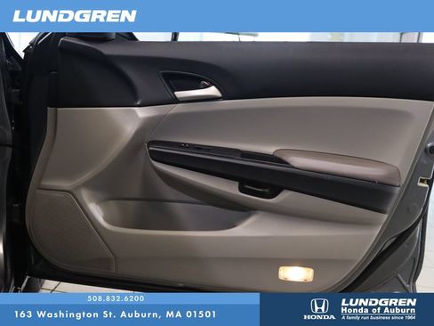 Used 2011 Honda Accord LX image 14