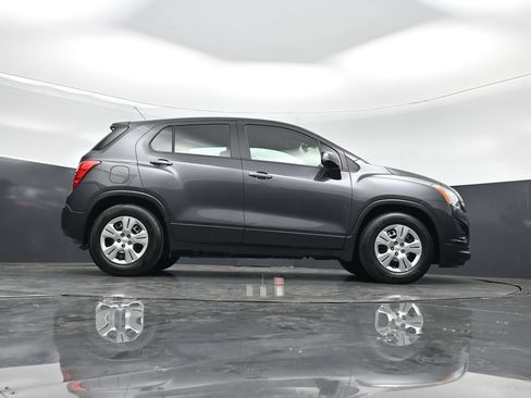Used 2016 Chevrolet Trax LS FWD image 46
