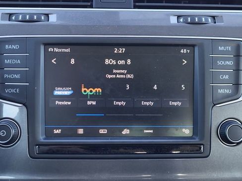 Used 2017 Volkswagen Golf Alltrack SE image 7