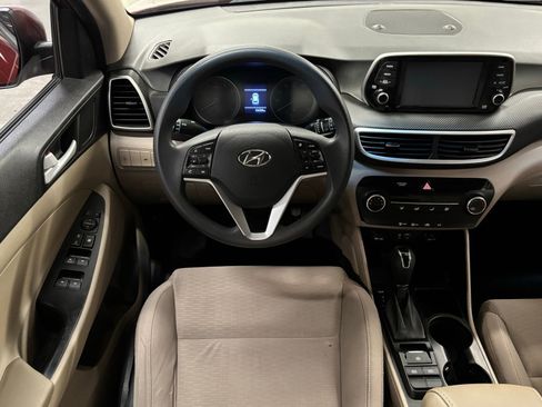 Used 2020 Hyundai Tucson SE w/ Cargo Package FWD image 12